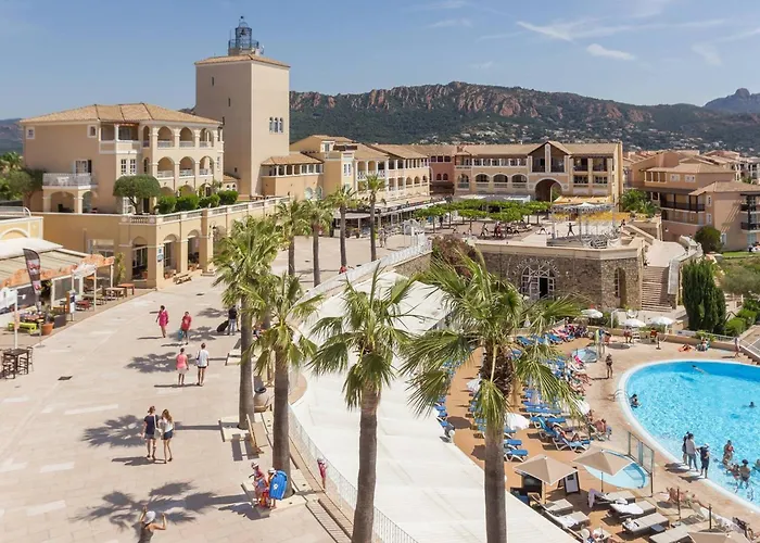 Appartement Cap Esterel: 2 Pièces Rdc Avec Terrasse, Climatisation - Fr-1-504-685