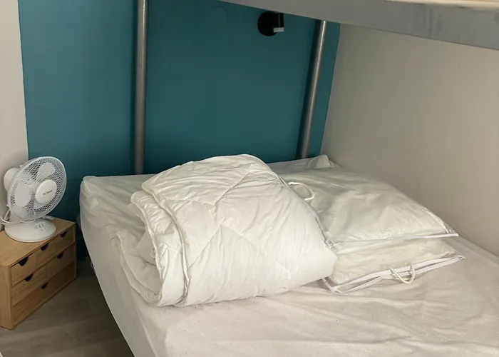 Cap Esterel: 2 Pièces Rdc Avec Terrasse, Climatisation - Fr-1-504-685 *