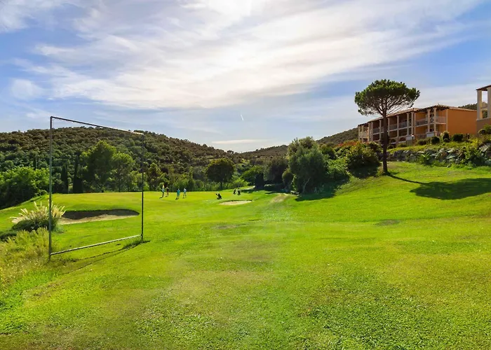 Cap Esterel: 2 Pièces Rdc Avec Terrasse, Climatisation - Fr-1-504-685 Appartement Saint-Raphaël