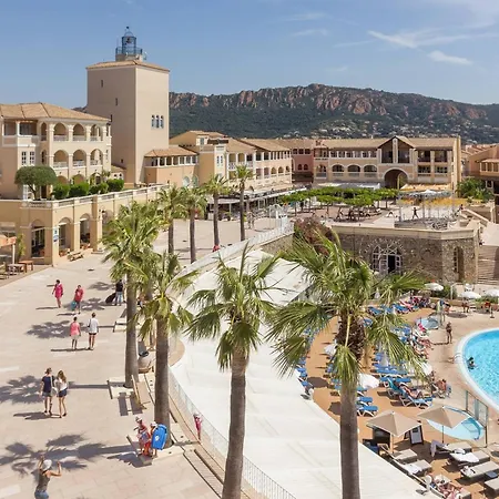 Apartment Cap Esterel: 2 Pieces Rdc Avec Terrasse, Climatisation - Fr-1-504-685
