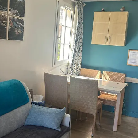 Cap Esterel: 2 Pièces Rdc Avec Terrasse, Climatisation - Fr-1-504-685